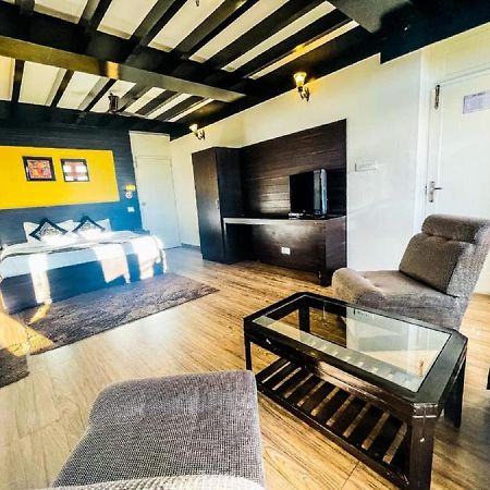 Hotel Sangeet Šimla Exteriér fotografie
